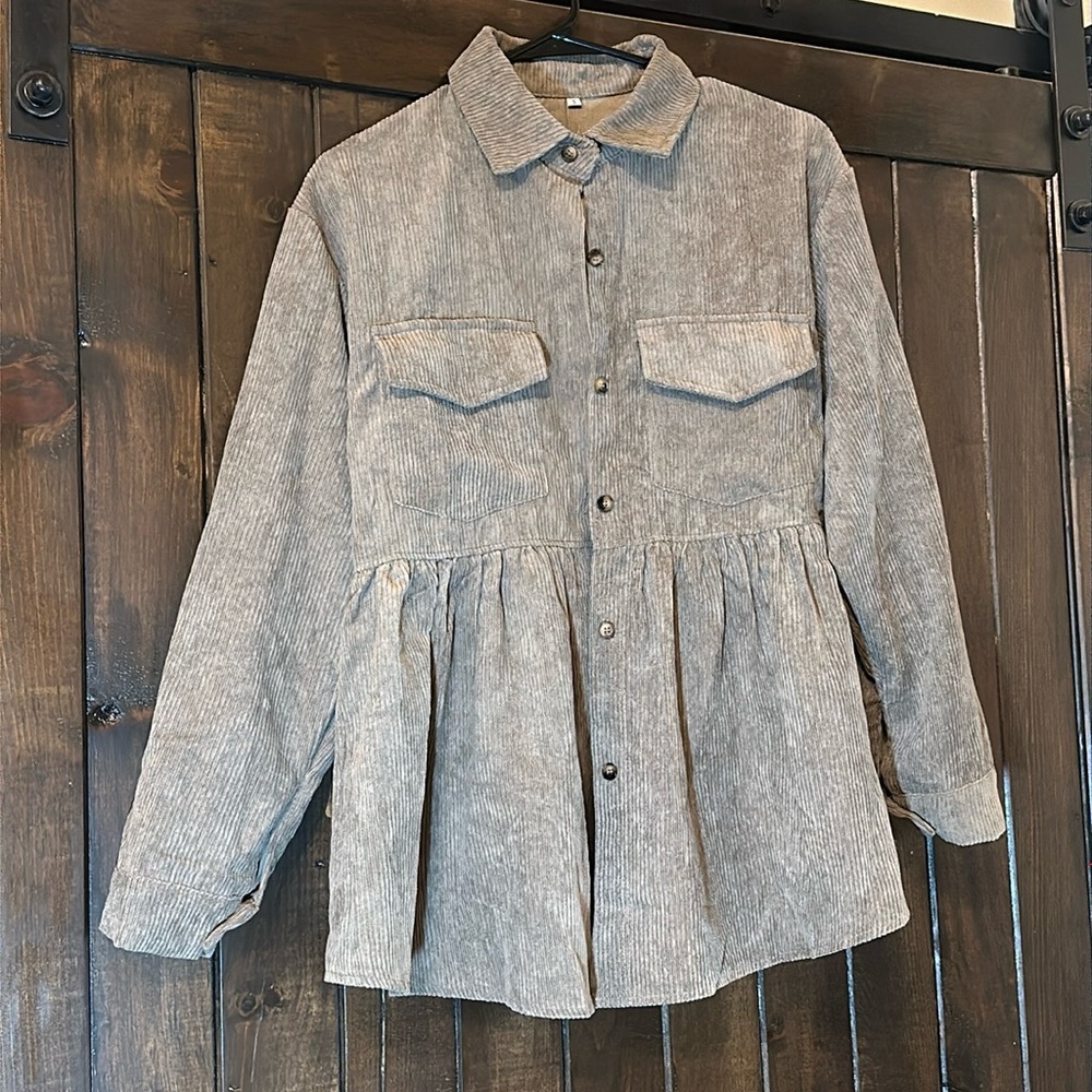 Gray corduroy long sleeves button down